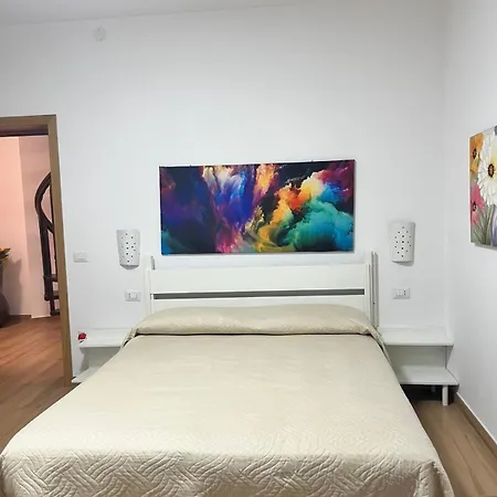 Andres 萨萨里